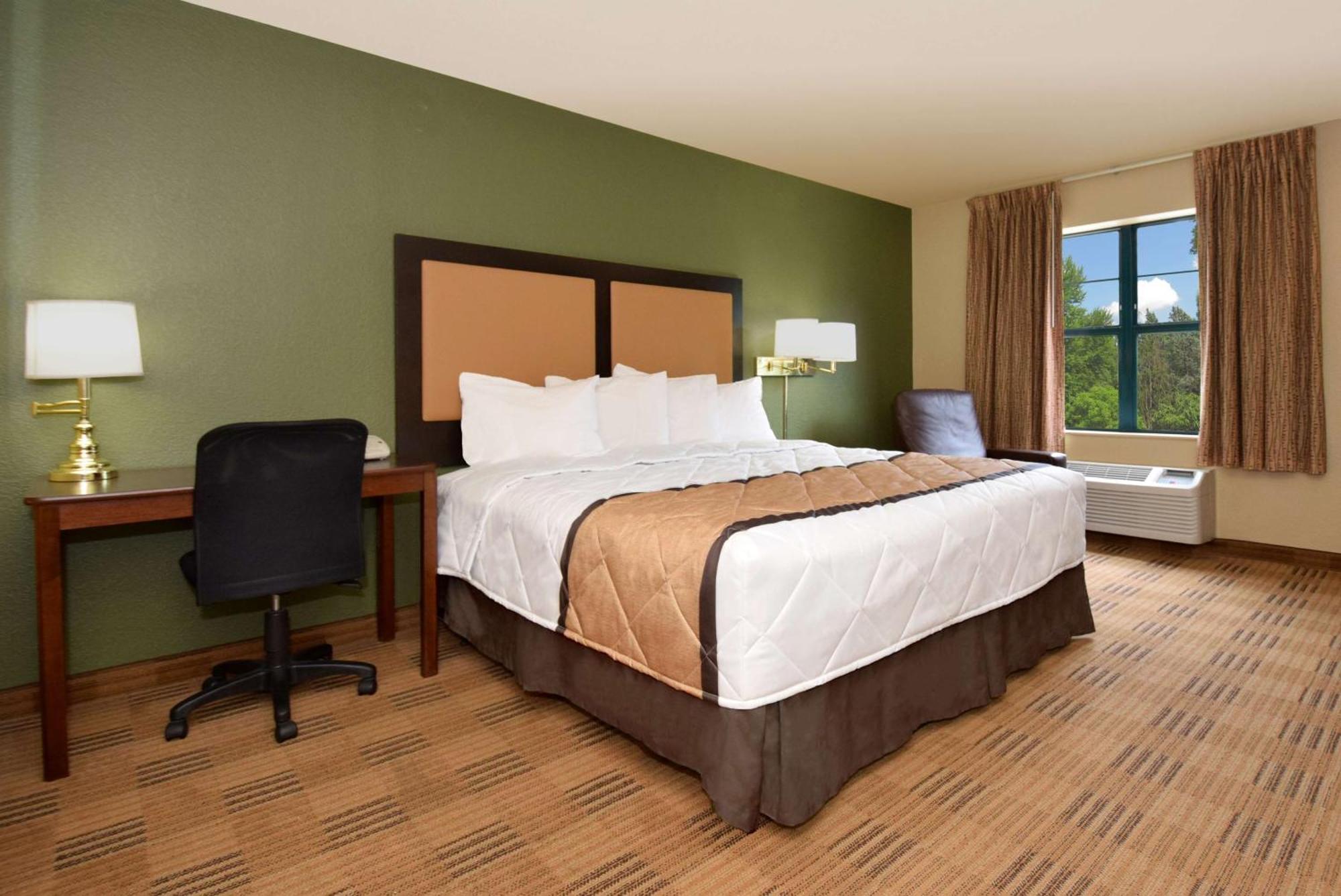 Extended Stay America Suites - Washington, Dc - Alexandria - Landmark Buitenkant foto