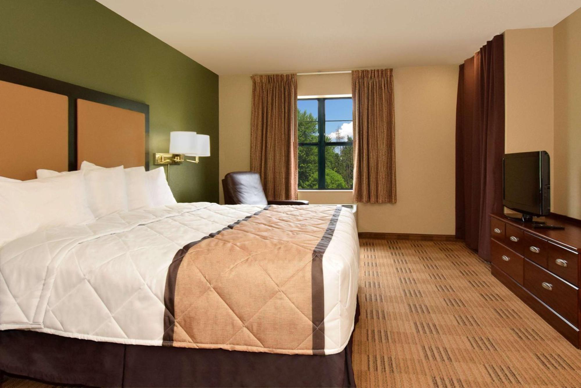 Extended Stay America Suites - Washington, Dc - Alexandria - Landmark Buitenkant foto