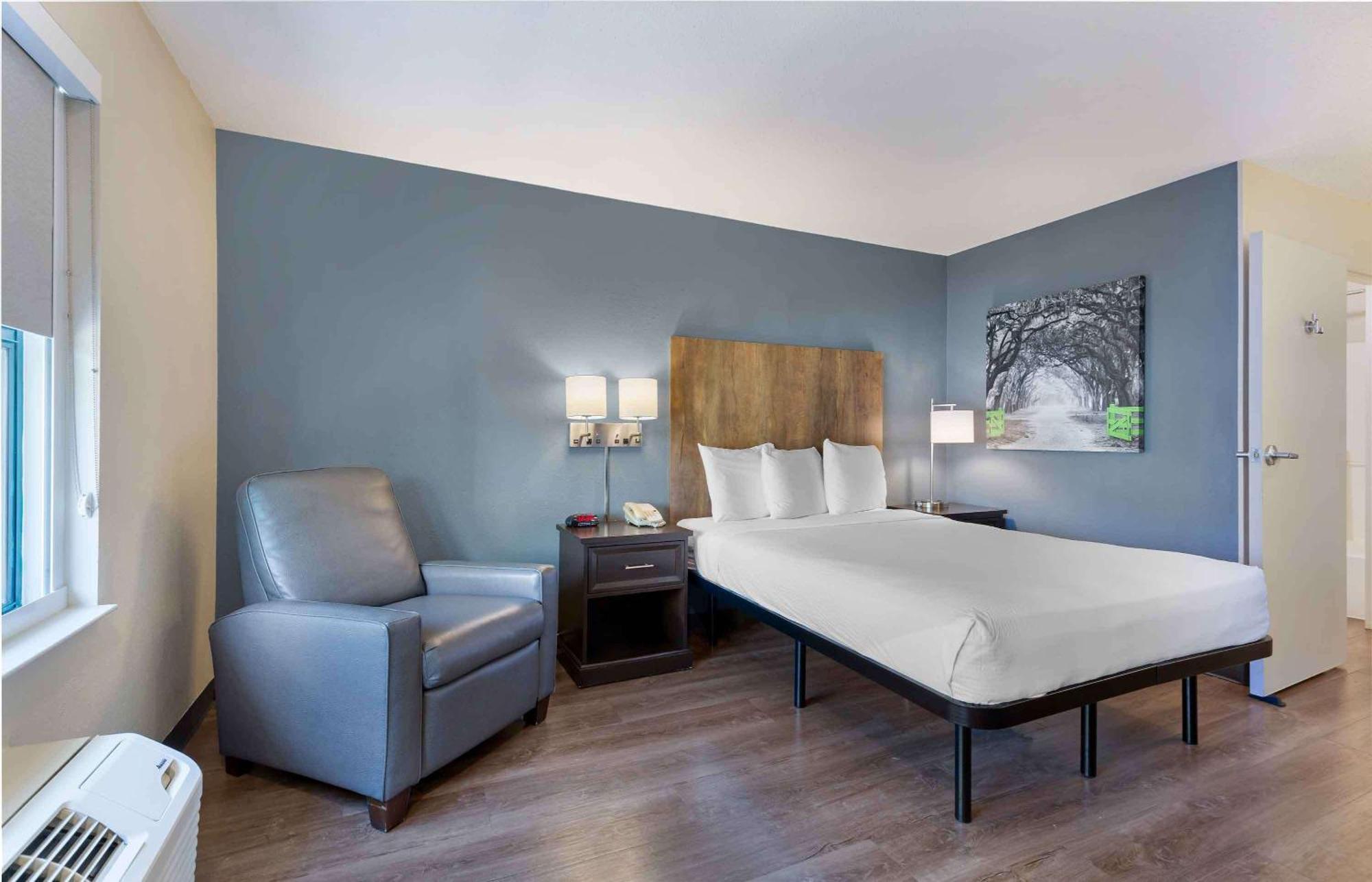 Extended Stay America Suites - Washington, Dc - Alexandria - Landmark Buitenkant foto